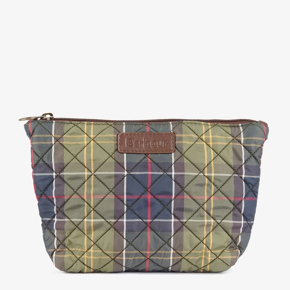 Barbour Quilted Washbag in Classic Tartan