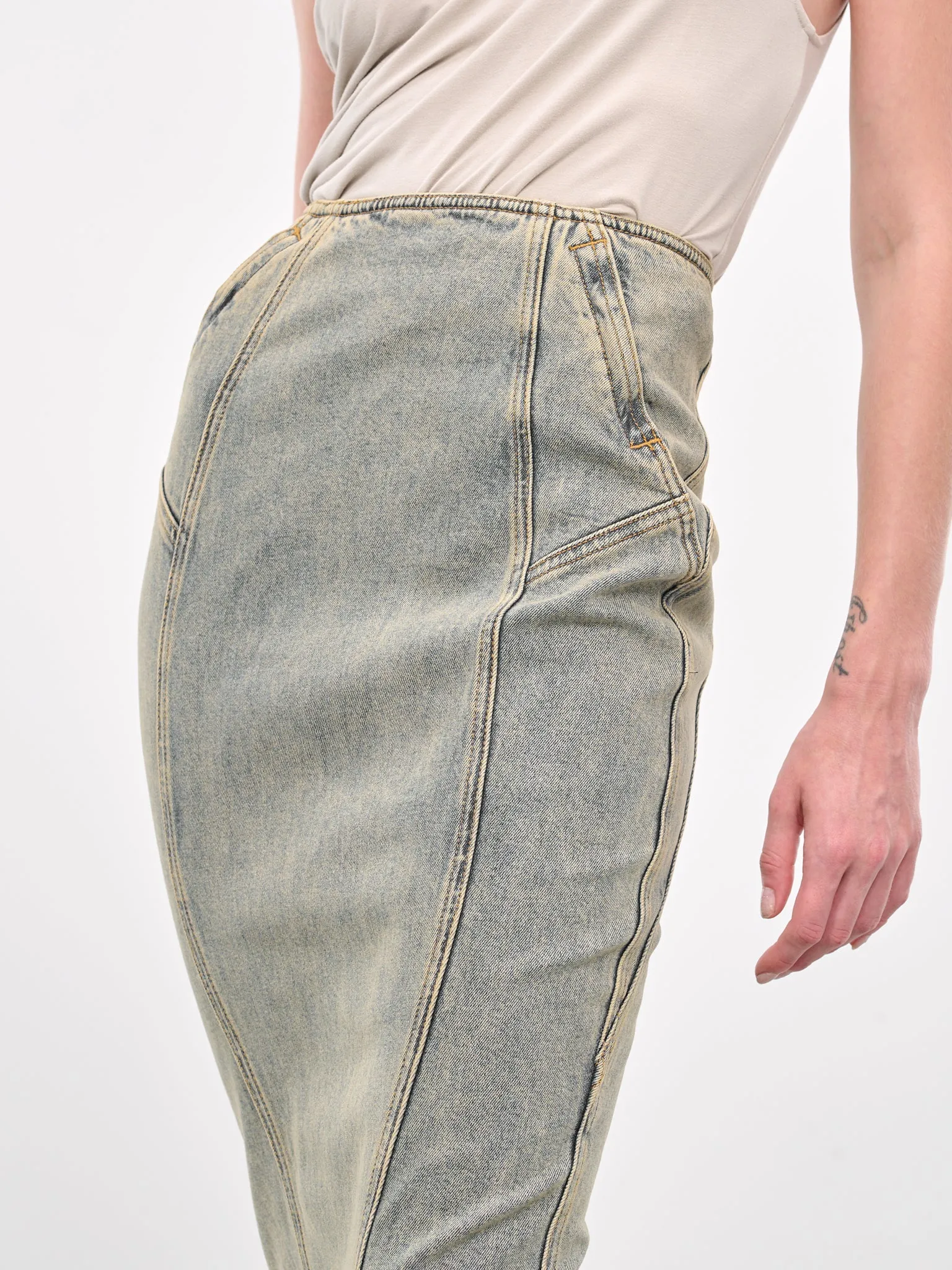 Channel Denim Skirt (ES2572SW-SURFACE-WAVE)