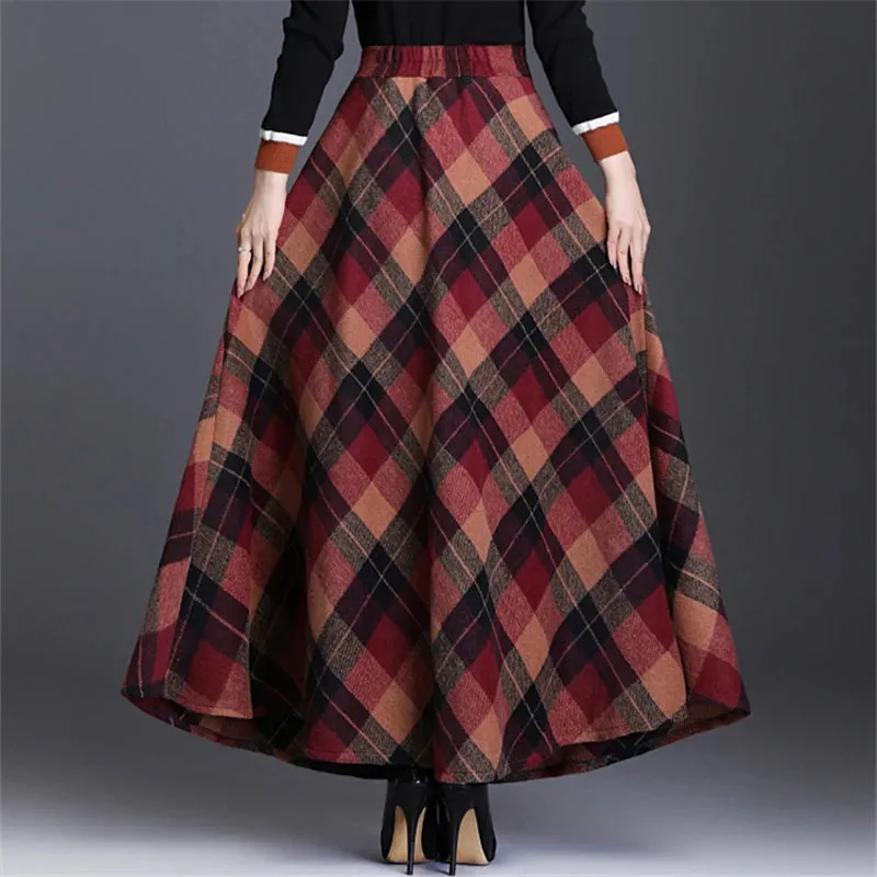 England Style Wool Tartan Skirt with Pockets and Loose Fit