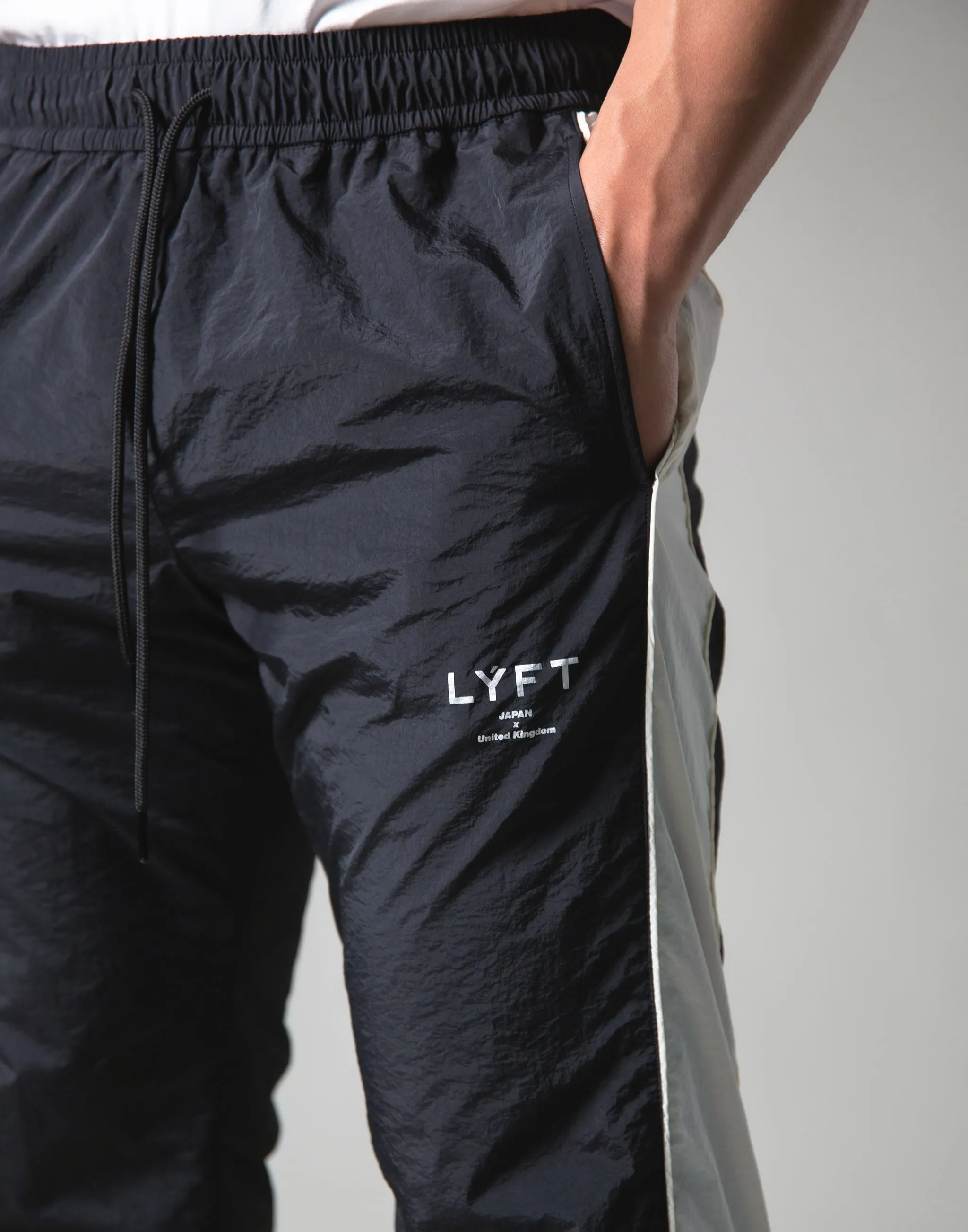 Warm Up Nylon Pants - Black