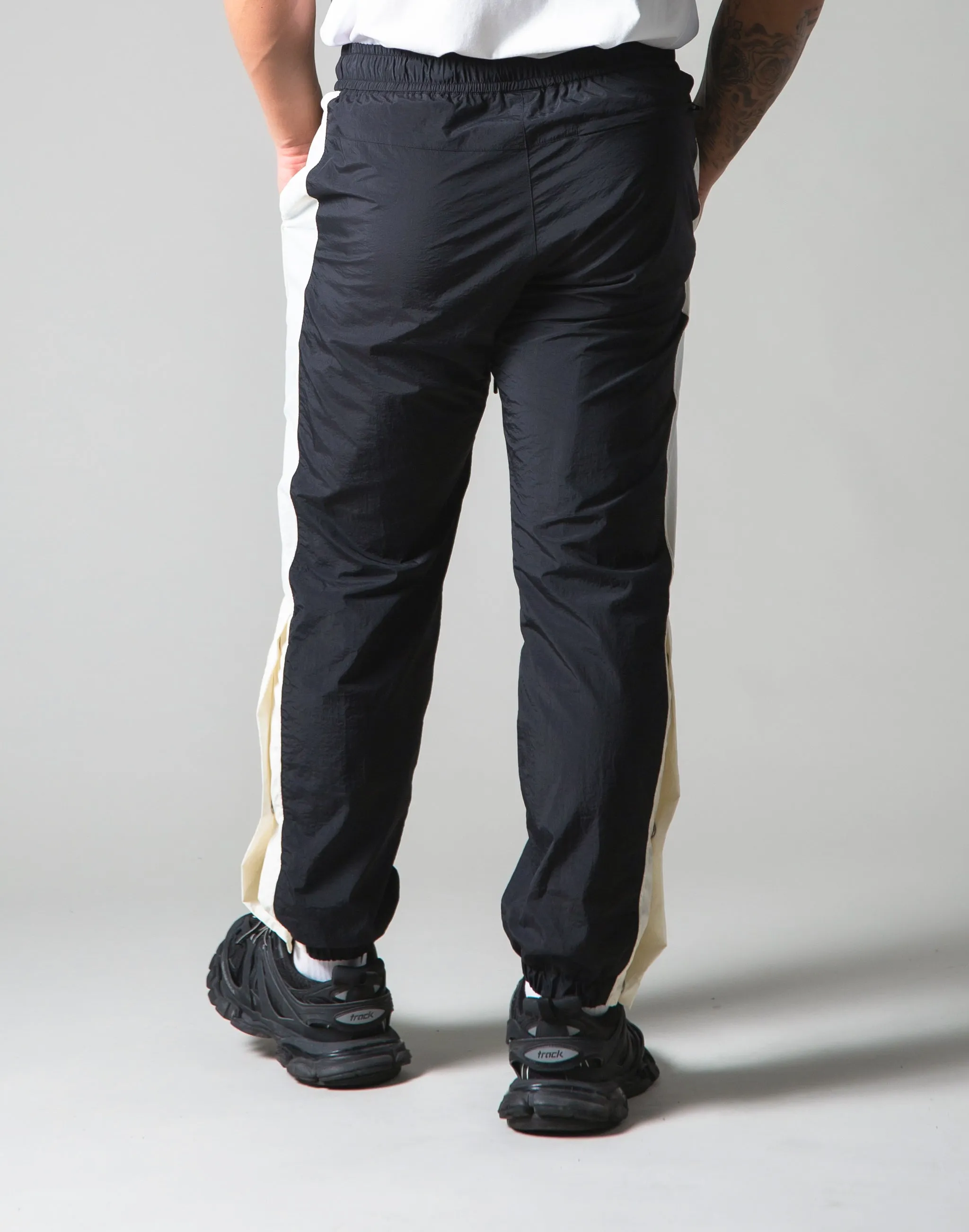 Warm Up Nylon Pants - Black